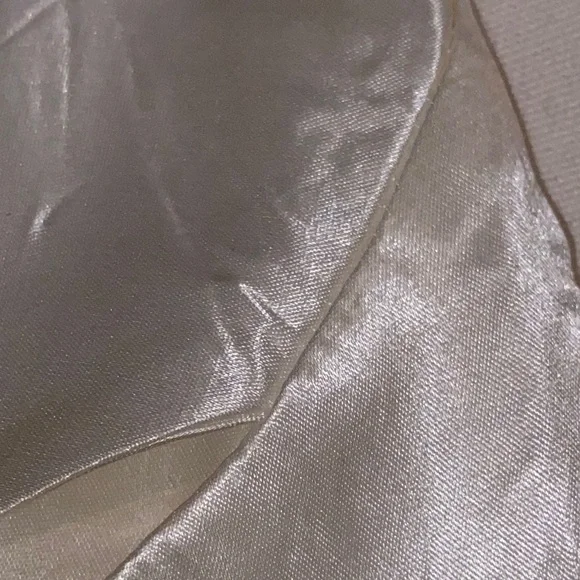 Vintage Off White Satin Blazer - Picture 4 of 17